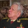 Навещают и поздравляют с днем рождения