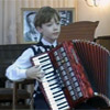 А музыка звучит…