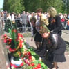 Возложение венков на Напольном кладбище